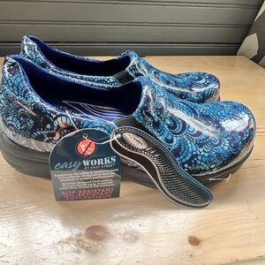 Easy Works Women's Bind Health Care Professional Shoes Clogs Blue Print 6.5